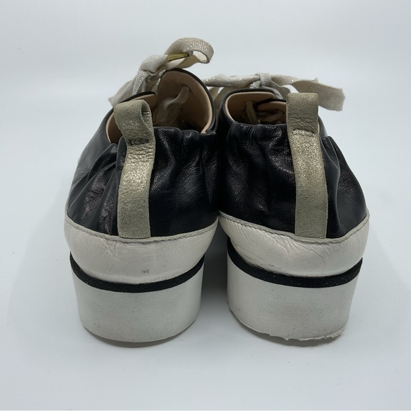 Elegant Black and Gold Women's Sneakers - Picture 4 of 9